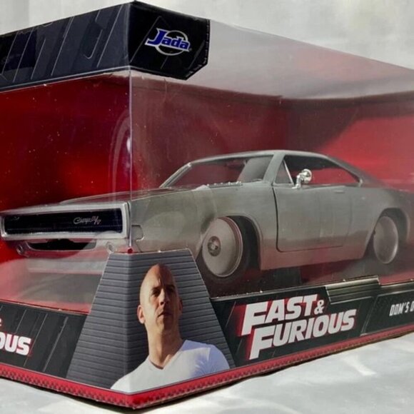 Fast & Furious Dom's Dodge Charger R/T Silver Jada Die-cast 1:24 Model NIP 2022 - Picture 2 of 8